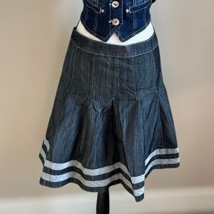 Baccini Y2K Pleated Denim Mini Skirt Blue Jean Contrast Stripe, Size 14P